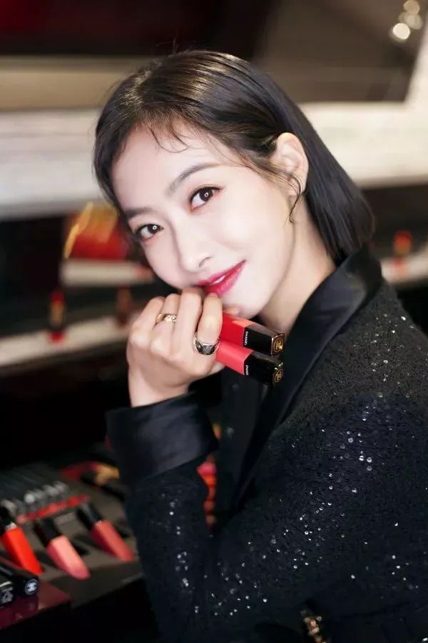 时尚圈10大女星短发Look，总有一款适合你！