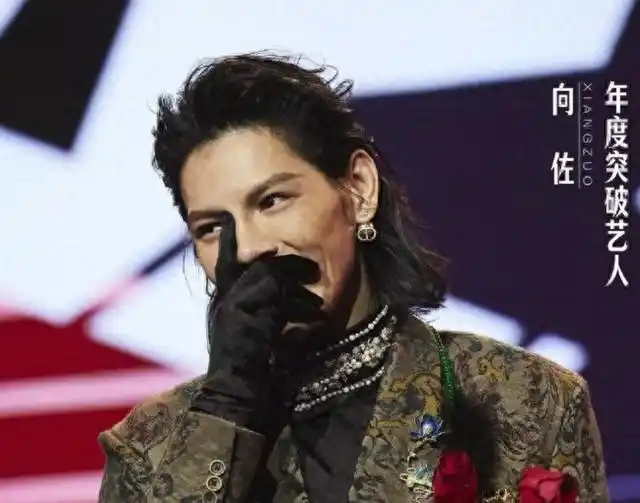 靠作品上热搜_娱乐圈名声好的明星_娱乐圈真本事